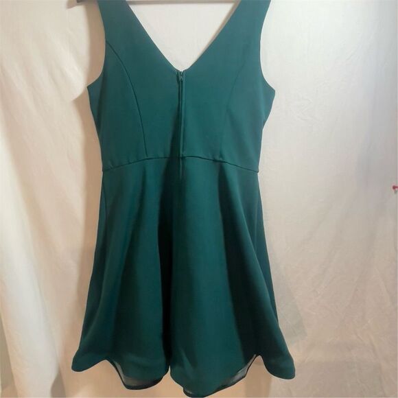 Girls Night Emerald Green Fit & Flare Party Dress By & By size 13 - Picture 7 of 11